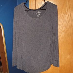 black and white long sleeve